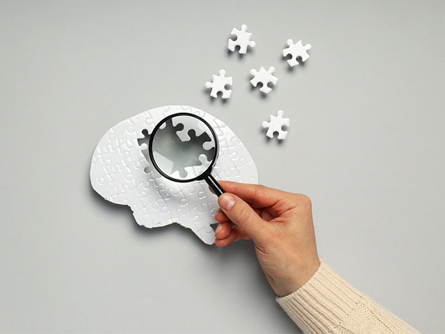 Alzheimer Belirtileri Orta Yaşta Kan Yoluyla Tespit Edilebiliyor