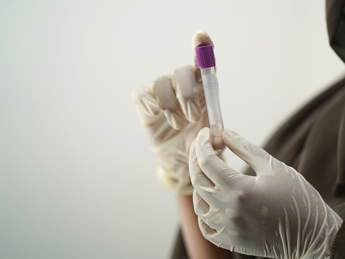 Sürekli Kan Testi İçin Gerçek Zamanlı ELISA